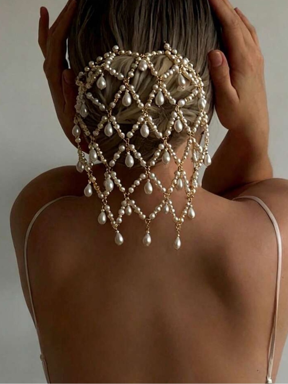 1pc Elegant Hollow Pearl Hair Hoop Chain, Women's Fashionable Sparkling Rhinesto